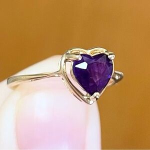 TL 10K Amethyst dark Purple Heart cut 6mm solid yellow gold size 5 ring​…​